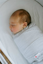 Load image into Gallery viewer, Embe 2-Way Legs In &amp; Out Starter Swaddle (0-3 Months) - 6 Colours
